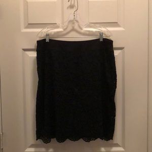 JJill black lace wearever collection pencil skirt